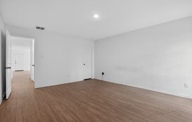 10230  Devon Wheel, San Antonio, TX 78254 — photo 6