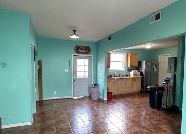 2906 W Poplar St, San Antonio, TX 78207 — photo 7