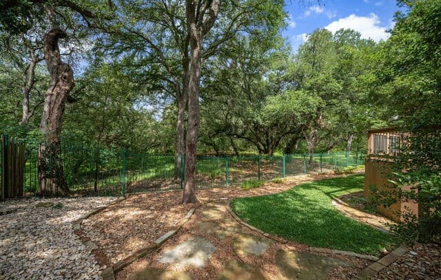 2917 Bent Tree Dr, Schertz, TX 78154 — photo 2