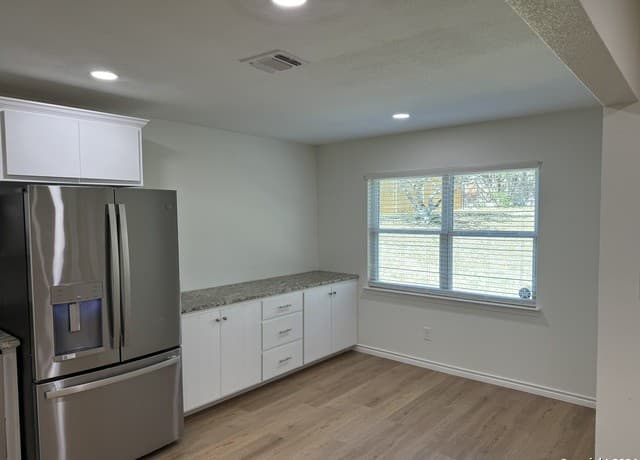 1703  Searcy Dr, San Antonio, TX 78232 — photo 9