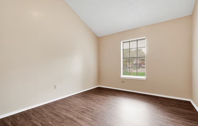 9514  Veronica, San Antonio, TX 78224 — photo 13