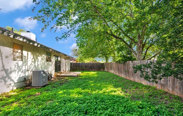 9514  Veronica, San Antonio, TX 78224 — photo 17