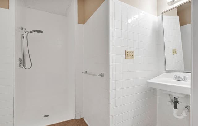 9514  Veronica, San Antonio, TX 78224 — photo 9