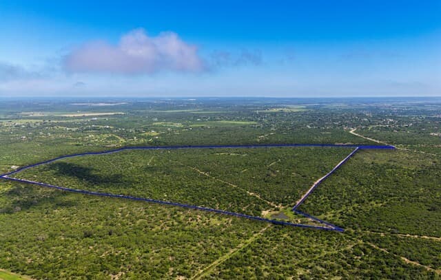 000  Private Road 5754