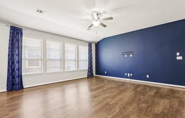 12515  Wesley Crk, San Antonio, TX 78249 — photo 6