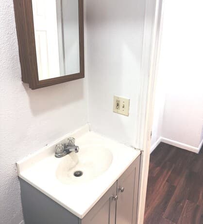2979  Martin Luther King Dr Unit 1, San Antonio, TX 78220 — photo 8