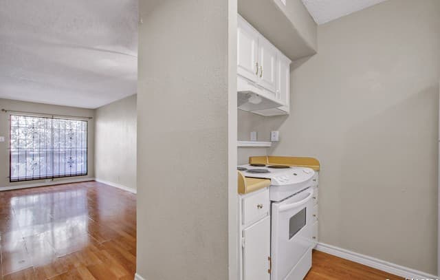 3243  Nacogdoches Rd Unit 412, San Antonio, TX 78217 — photo 16