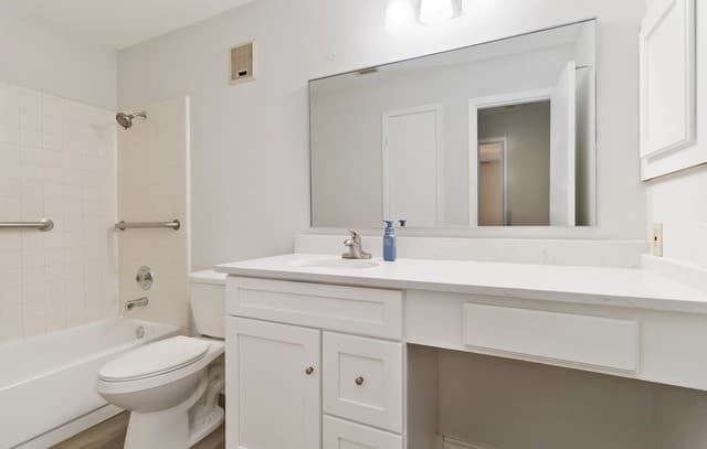 4119  Medical Unit F203, San Antonio, TX 78229 — photo 12
