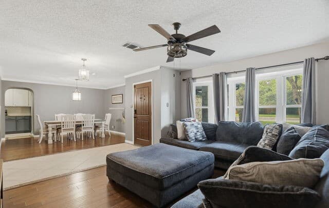 3318  Carnaby Creek Dr, San Antonio, TX 78247 — photo 12