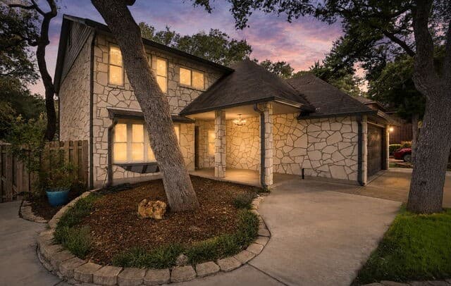 3318  Carnaby Creek Dr, San Antonio, TX 78247 — photo 3