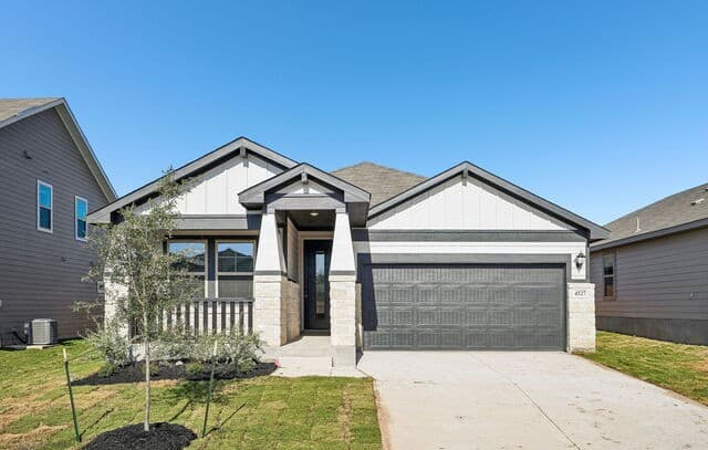 4527  Badger Crest