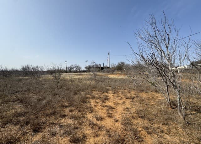 13080  Laguna Rd, San Antonio, TX 78223 — photo 14