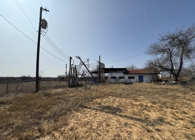 13080  Laguna Rd, San Antonio, TX 78223 — photo 15