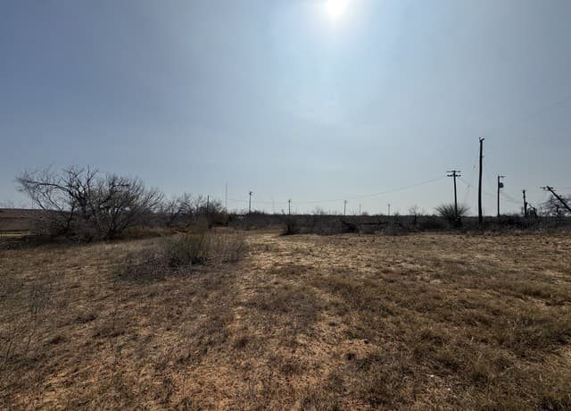 13080  Laguna Rd, San Antonio, TX 78223 — photo 5