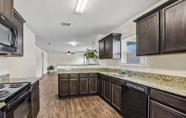 6640  Rosenthal Pass, San Antonio, TX 78252 — photo 12