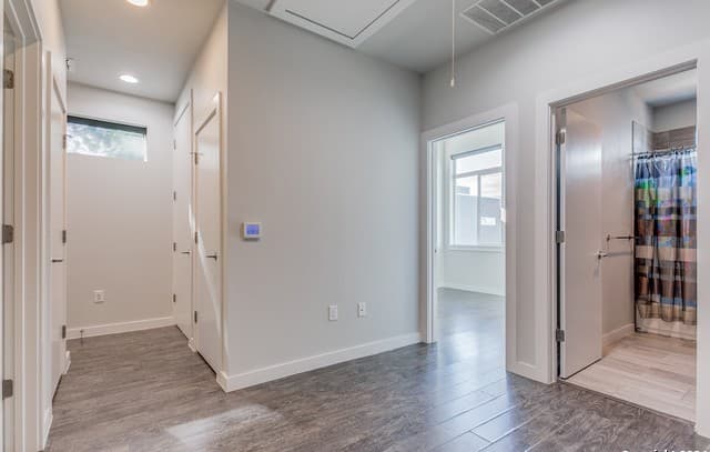 330  Clay Unit 24, San Antonio, TX 78204 — photo 22