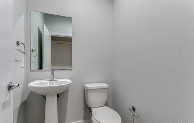 330  Clay Unit 24, San Antonio, TX 78204 — photo 7
