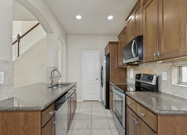 1227  Tweed Willow, San Antonio, TX 78258 — photo 11