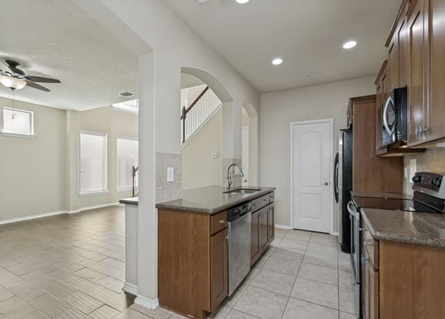 1227  Tweed Willow, San Antonio, TX 78258 — photo 12