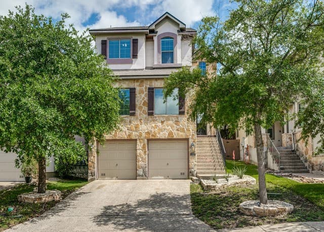 1227  Tweed Willow, San Antonio, TX 78258 — photo 2