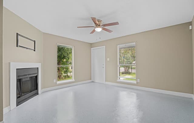 5728  Harefield Dr, San Antonio, TX 78228 — photo 3