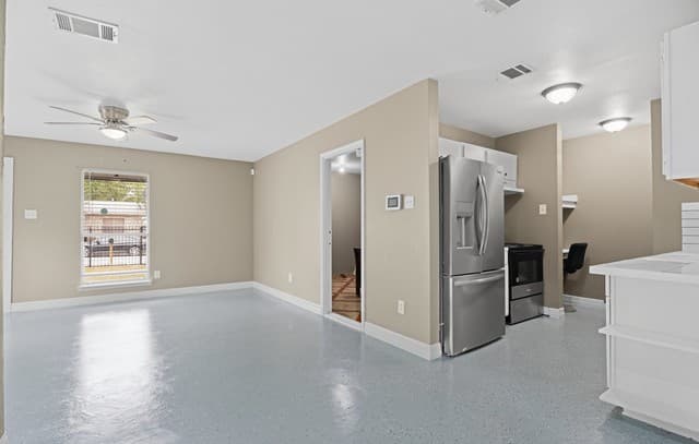 5728  Harefield Dr, San Antonio, TX 78228 — photo 8