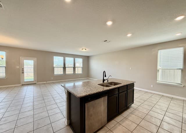 1905  Brook Bnd, New Braunfels, TX 78130 — photo 12