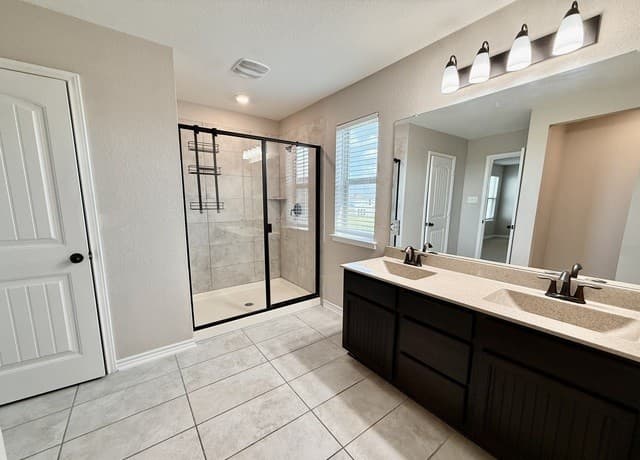 1905  Brook Bnd, New Braunfels, TX 78130 — photo 20