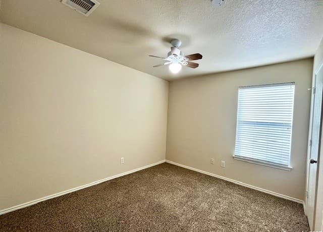 1522  Range Finder, San Antonio, TX 78245 — photo 17