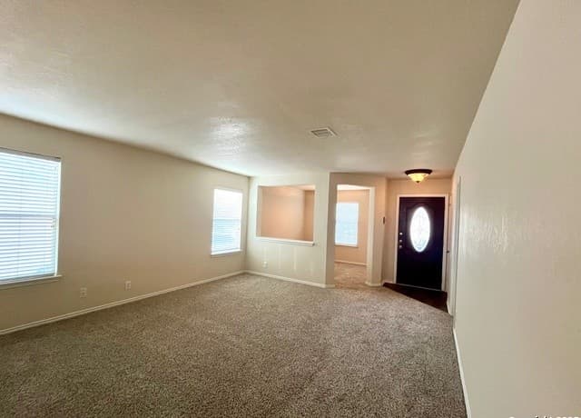 1522  Range Finder, San Antonio, TX 78245 — photo 8