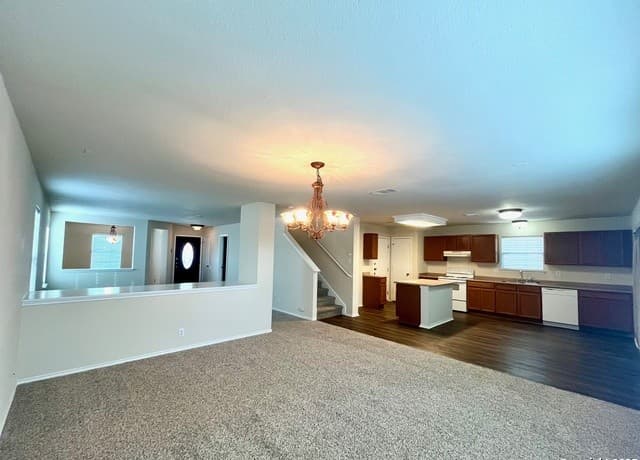 1522  Range Finder, San Antonio, TX 78245 — photo 9