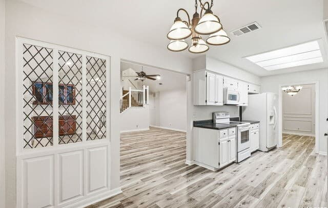 13123  Hunters Spring St, San Antonio, TX 78230 — photo 15