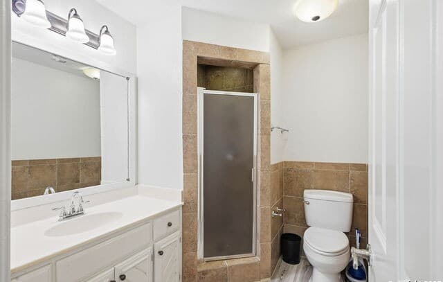 13123  Hunters Spring St, San Antonio, TX 78230 — photo 21