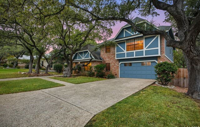 13123  Hunters Spring St, San Antonio, TX 78230 — photo 3