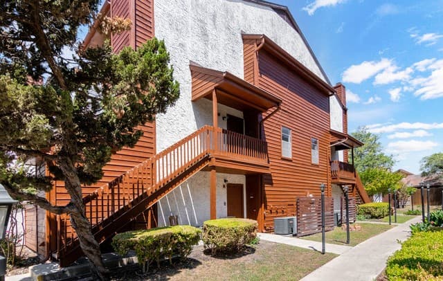 10527  Perrin Beitel Rd Unit B209, San Antonio, TX 78217 — photo 19