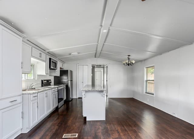 10323  Hillbrook Rd, Schertz, TX 78108 — photo 6