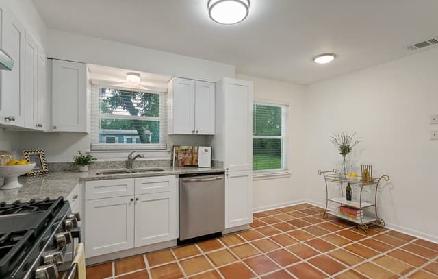 251 Pilgrim Dr, San Antonio, TX 78213 — photo 15