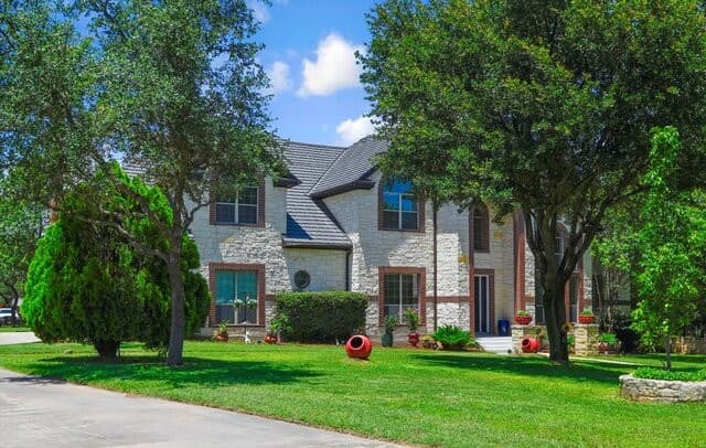3861  Menger, San Antonio, TX 78259 — photo 2