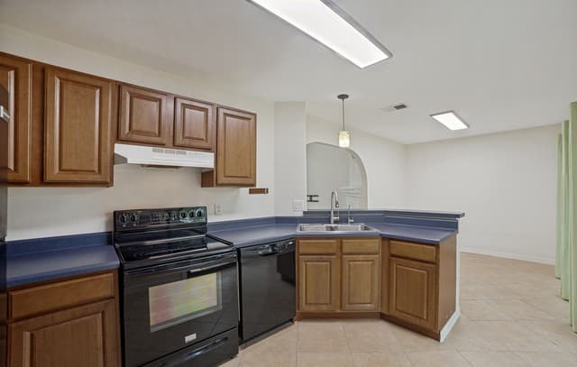 8922  Silent Cross, San Antonio, TX 78250 — photo 14