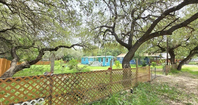 188  Sundown Ln, Poteet, TX 78065 — photo 12