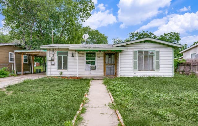 853 Holmgreen Rd