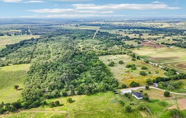 1617  Blue Creek Rd, La Vernia, TX 78121 — photo 18