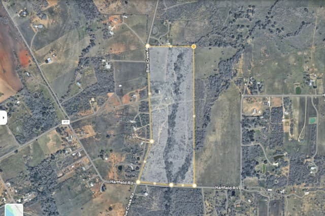 1617  Blue Creek Rd, La Vernia, TX 78121 — photo 2