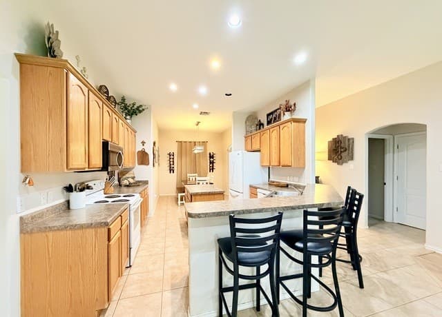 308  Bunker Hill, Pleasanton, TX 78064 — photo 18
