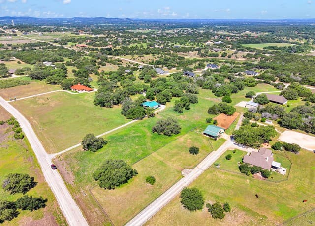 LOT 303  Appaloosa Hollow