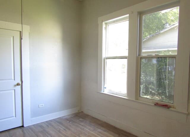 134  Gladstone, San Antonio, TX 78214 — photo 4