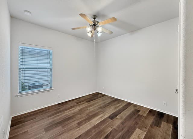 6226  Pecan Tree, San Antonio, TX 78240 — photo 8