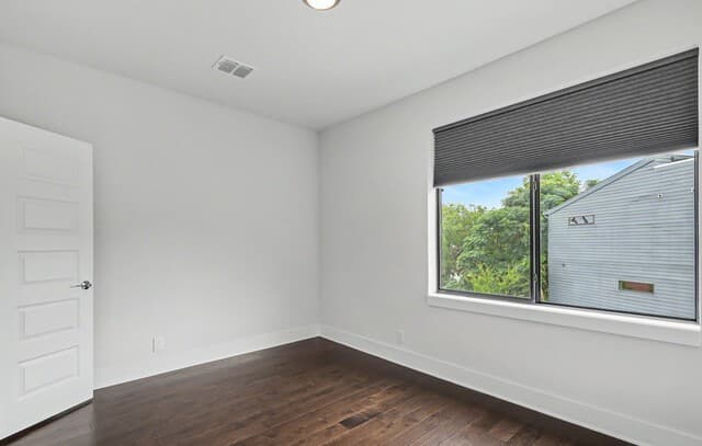 1606 N Hackberry Unit UNIT 102, San Antonio, TX 78208 — photo 14