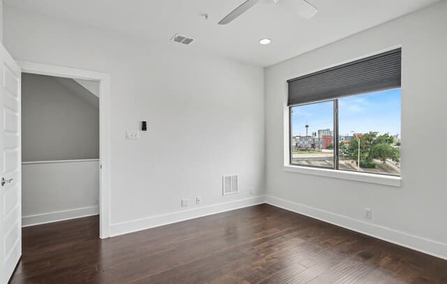 1606 N Hackberry Unit UNIT 102, San Antonio, TX 78208 — photo 18