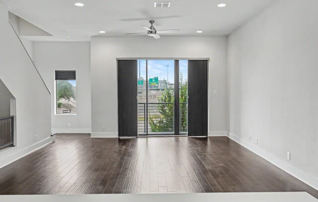 1606 N Hackberry Unit UNIT 102, San Antonio, TX 78208 — photo 9